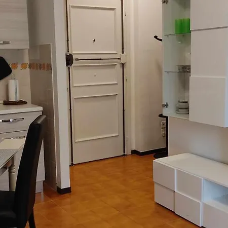 7 Cisanello Apartment