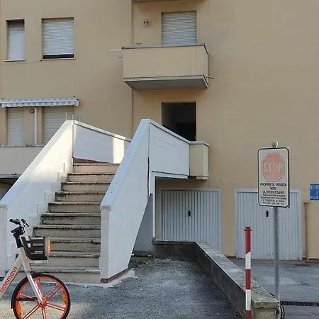 7 Cisanello Apartment